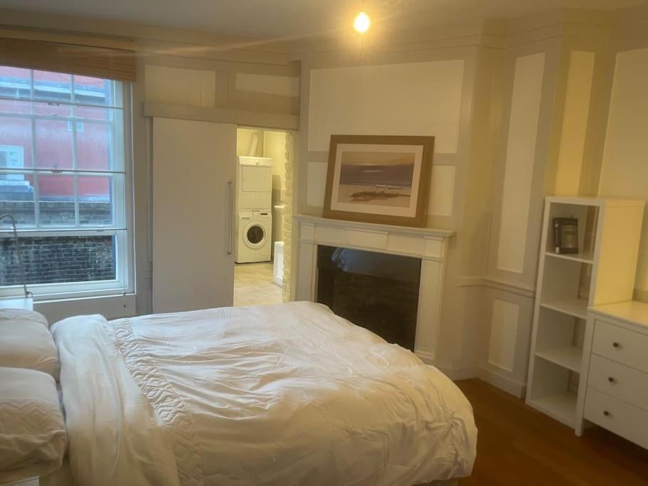 Spacious 2 Bedroom Apartment In The Heart Of Soho. Londres Extérieur photo