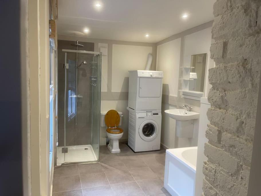 Spacious 2 Bedroom Apartment In The Heart Of Soho. Londres Extérieur photo